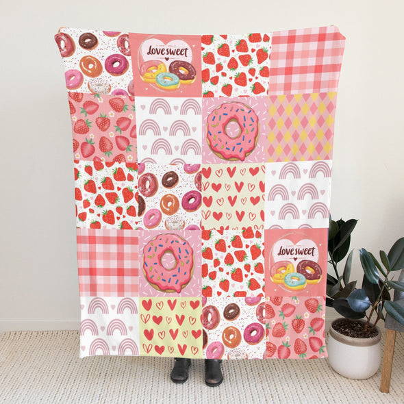 Donut Pattern Blanket Fleece Throw Blanket Super Soft Warm Gifts for Baby Girls Boys Kids Mom Grandma Room Decor
