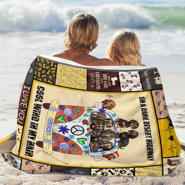 Dachshund Pattern Blanket Fleece Throw Blanket Super Soft Warm Gifts for Baby Girls Boys Kids Mom Grandma Room Decor