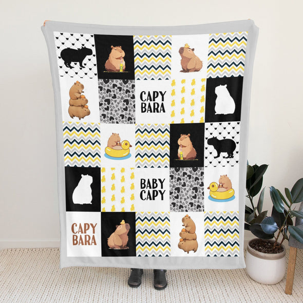 Capybara Pattern Blanket Fleece Throw Blanket Super Soft Warm Gifts for Baby Girls Boys Kids Mom Grandma Room Decor
