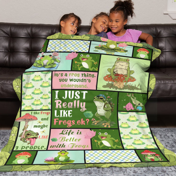 Frog Pattern Blanket Fleece Throw Blanket Super Soft Warm Gifts for Baby Girls Boys Kids Mom Grandma Room Decor