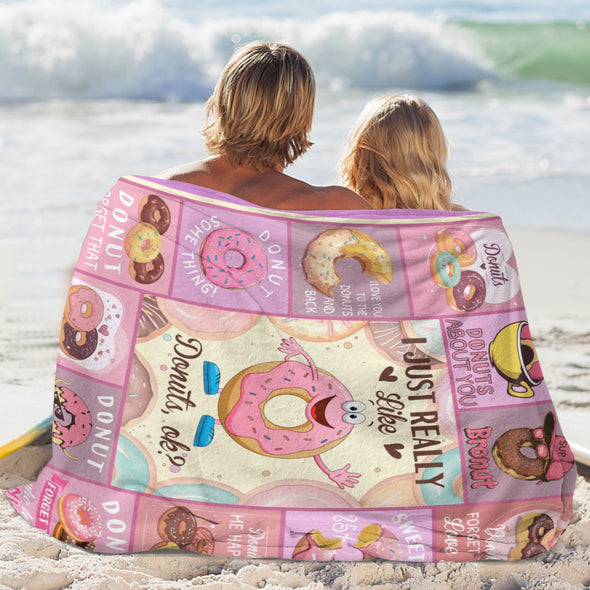 Donut Pattern Blanket Fleece Throw Blanket Super Soft Warm Gifts for Baby Girls Boys Kids Mom Grandma Room Decor