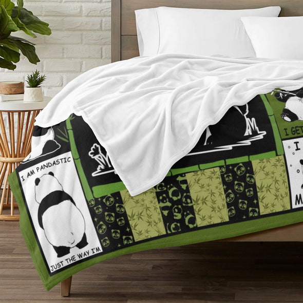 Panda Pattern Blanket Fleece Throw Blanket Super Soft Warm Gifts for Baby Girls Boys Kids Mom Grandma Room Decor