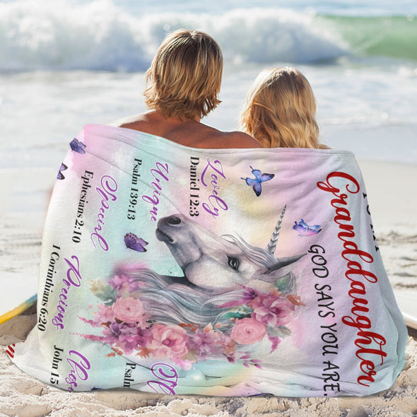 Unicorn Throw Blanket Super Soft Warm Cozy Fuzzy Plush Blanket Gifts for Girls Boys Kids Room Decor