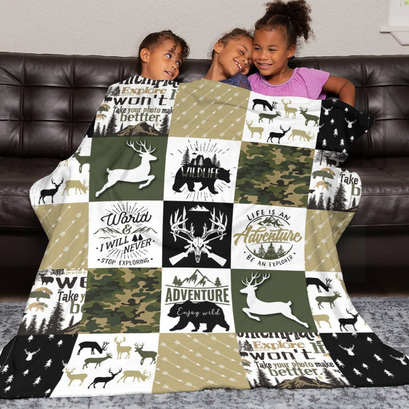 Deer Pattern Blanket Fleece Throw Blanket Super Soft Warm Gifts for Baby Girls Boys Kids Mom Grandma Room Decor