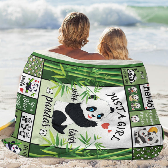 Panda Pattern Blanket Fleece Throw Blanket Super Soft Warm Gifts for Baby Girls Boys Kids Mom Grandma Room Decor