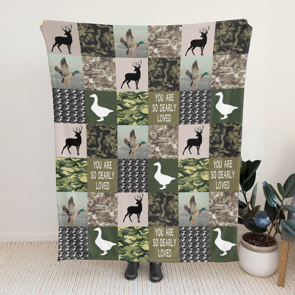 Deer Pattern Blanket Fleece Throw Blanket Super Soft Warm Gifts for Baby Girls Boys Kids Mom Grandma Room Decor
