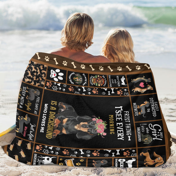 Dachshund Pattern Blanket Fleece Throw Blanket Super Soft Warm Gifts for Baby Girls Boys Kids Mom Grandma Room Decor