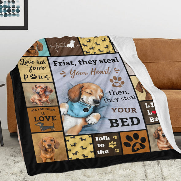 Dachshund Pattern Blanket Fleece Throw Blanket Super Soft Warm Gifts for Baby Girls Boys Kids Mom Grandma Room Decor