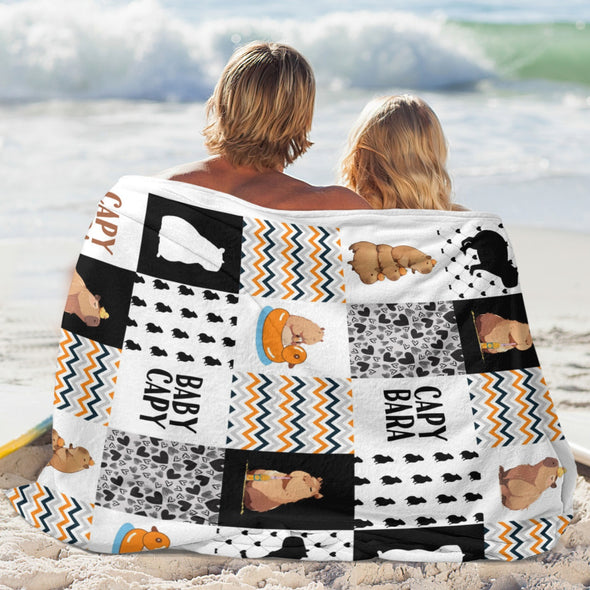 Capybara Pattern Blanket Fleece Throw Blanket Super Soft Warm Gifts for Baby Girls Boys Kids Mom Grandma Room Decor