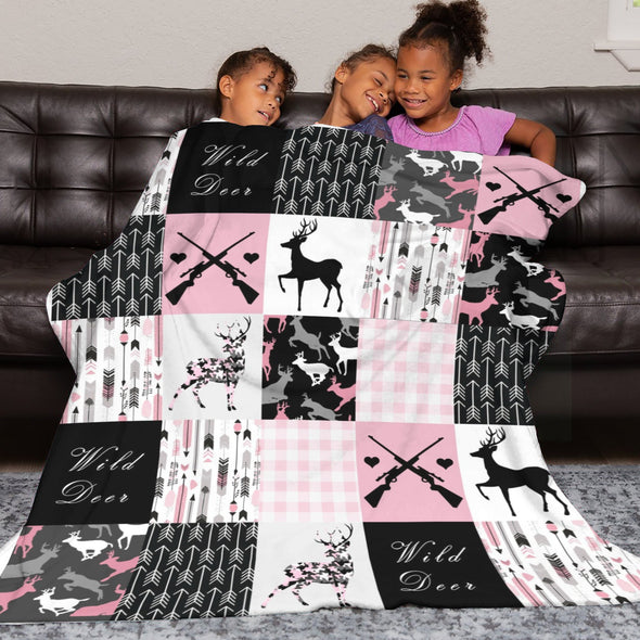 Deer Pattern Blanket Fleece Throw Blanket Super Soft Warm Gifts for Baby Girls Boys Kids Mom Grandma Room Decor