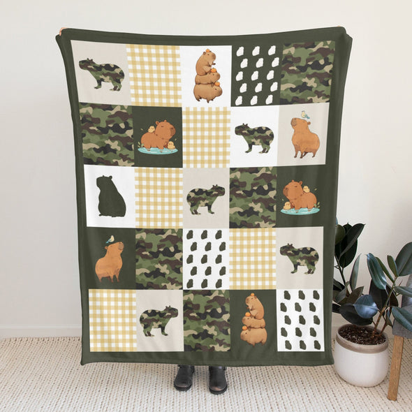 Capybara Pattern Blanket Fleece Throw Blanket Super Soft Warm Gifts for Baby Girls Boys Kids Mom Grandma Room Decor