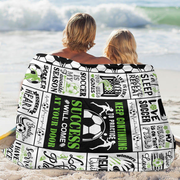 Soccer Blanket, Soccer Sports Themed Throw, Soft Nap Throw Blanket for Home Boys Girls Women Men Soccer Lovers Gifts