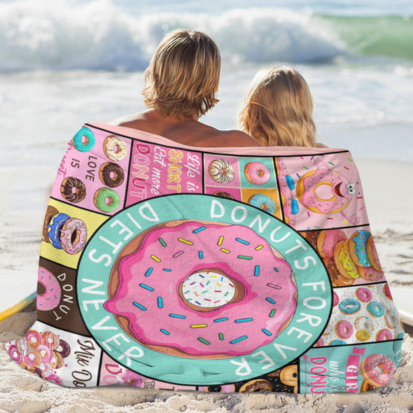 Donut Pattern Blanket Fleece Throw Blanket Super Soft Warm Gifts for Baby Girls Boys Kids Mom Grandma Room Decor