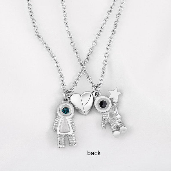 Magnetic Couple Necklace, Astronaut Matching Necklaces for Couples, Best Friend